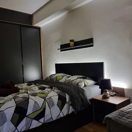 Exclusive & Modern Apartment